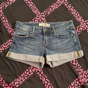 Charlotte Russe Dark Blue Denim Shorts. Size 6.